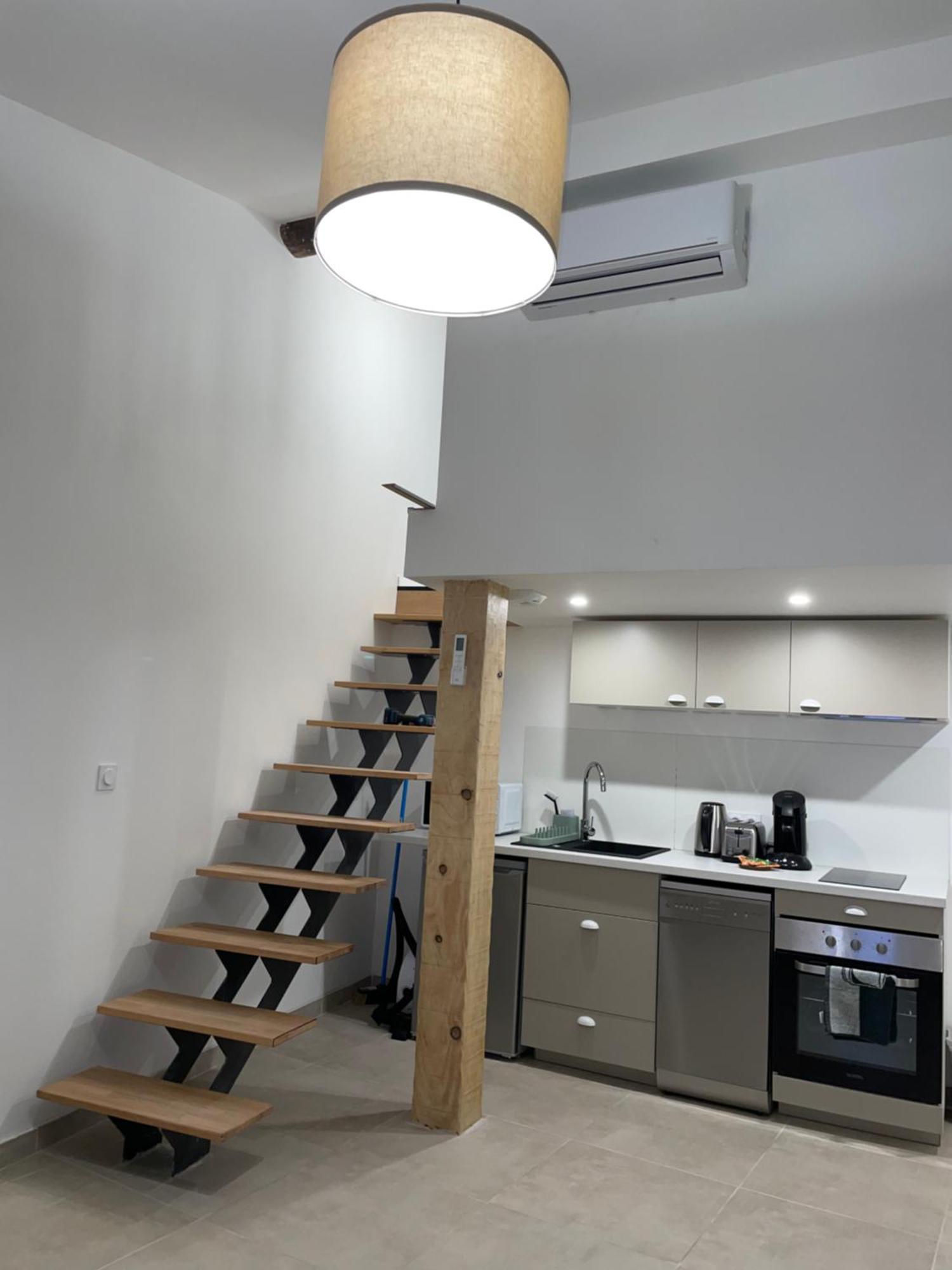 Duplex Raffine, Elegant & Climatise - La Mezz Apartment Nîmes Exterior foto
